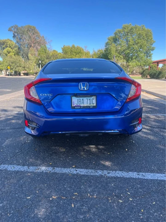 2018 Honda Civic 10th Gen - Image 7 of 15
