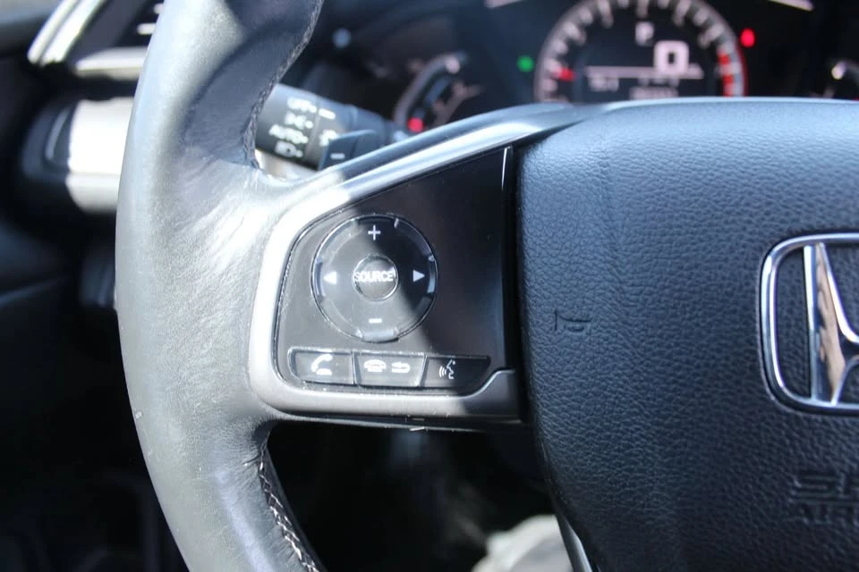 2018 Honda Civic 10th Gen - Image 11 of 20