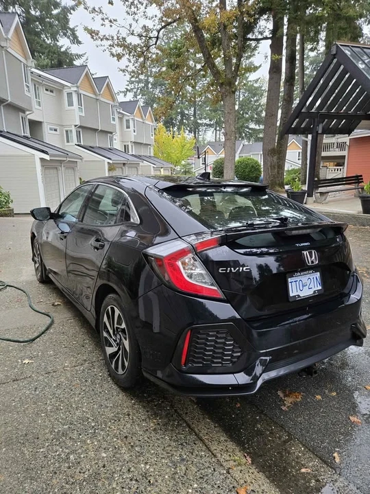 2018 Honda Civic 10th Gen - Image 7 of 12