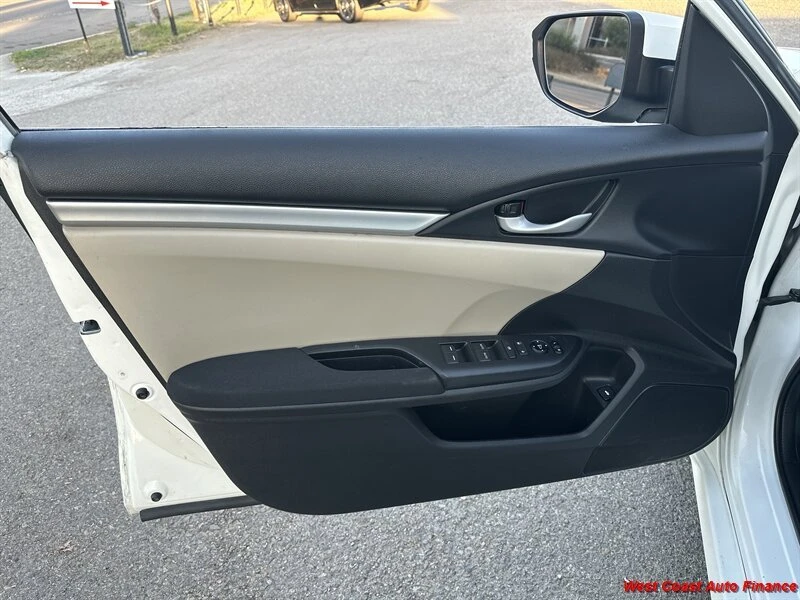 2018 Honda Civic 10th Gen - Image 7 of 17