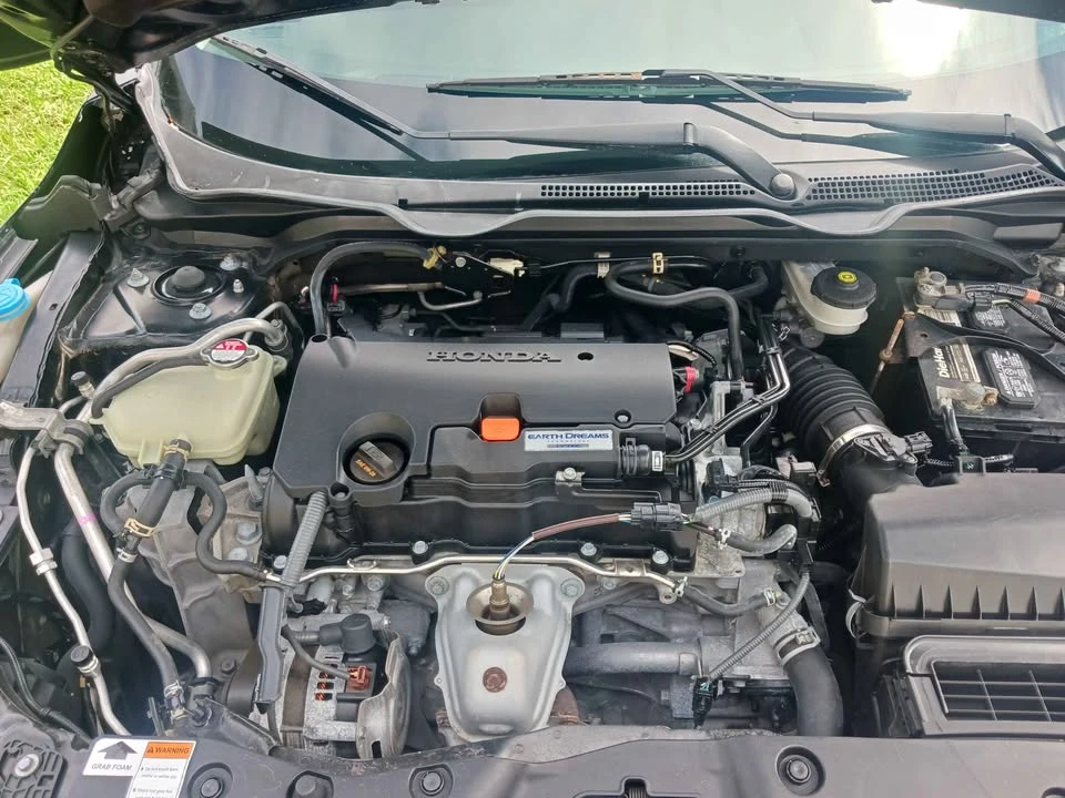 2018 Honda Civic 10th Gen - Image 11 of 11