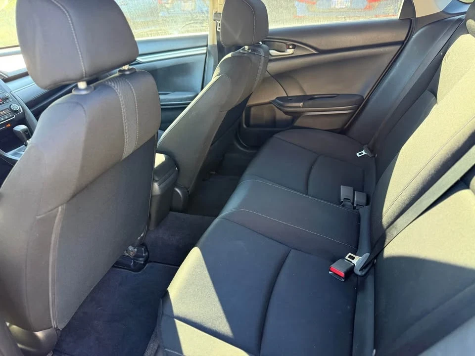 2018 Honda Civic 10th Gen - Image 6 of 9