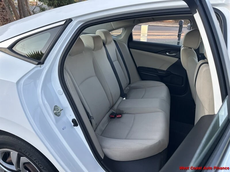 2018 Honda Civic 10th Gen - Image 8 of 17