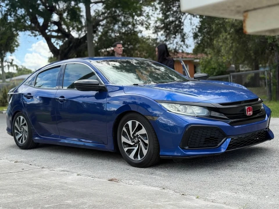2018 Honda Civic 10th Gen - Image 4 of 10