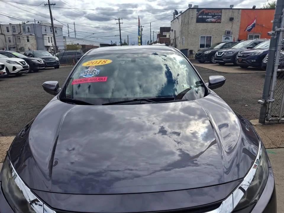 2018 Honda Civic 10th Gen - Image 2 of 9