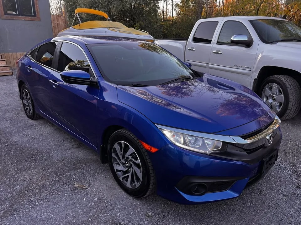 2018 Honda Civic 10th Gen - Image 2 of 7