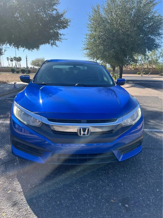 2018 Honda Civic 10th Gen - Image 2 of 15