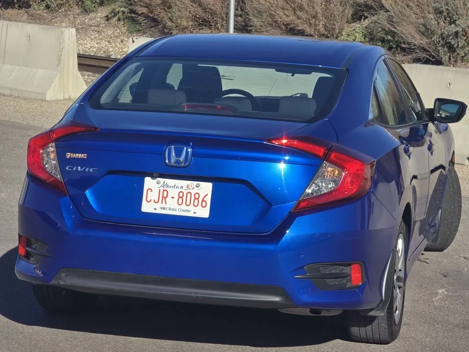 2018 Honda Civic 10th Gen - Image 7 of 17