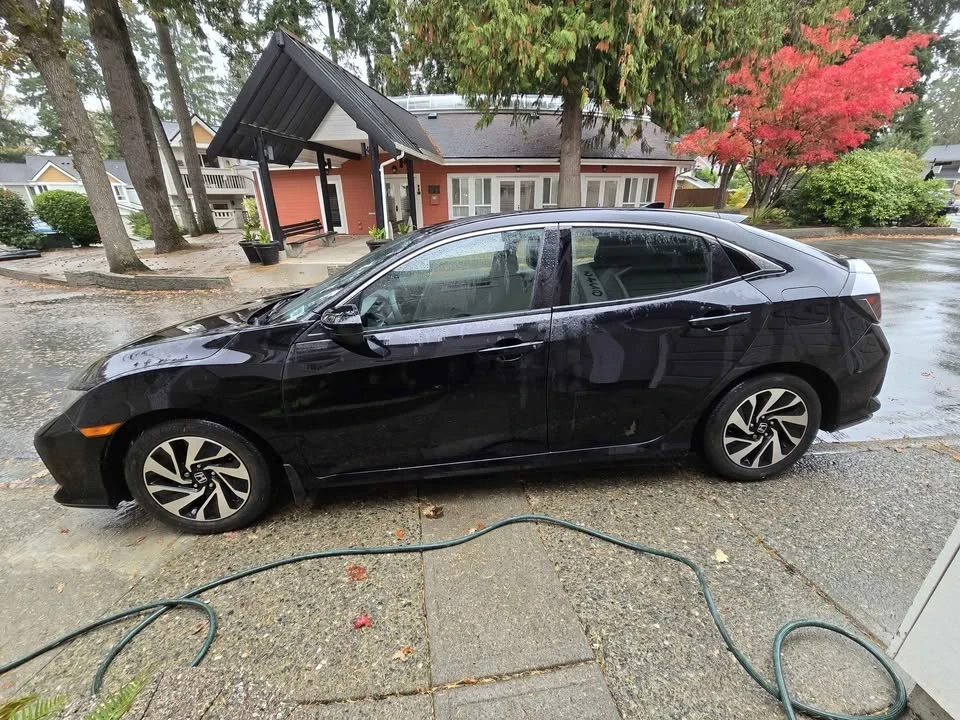 2018 Honda Civic 10th Gen - Image 5 of 12