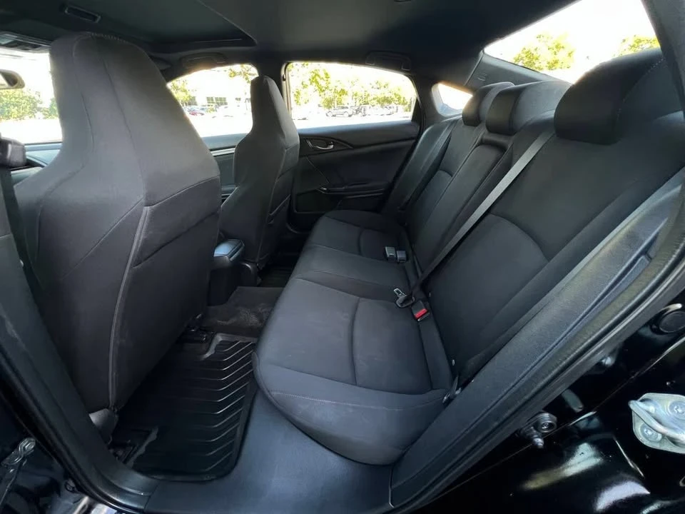 2018 Honda Civic 10th Gen - Image 14 of 19