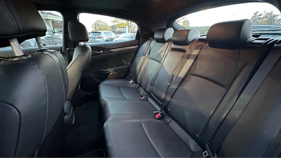 2018 Honda Civic 10th Gen - Image 11 of 17