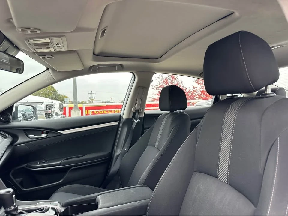 2018 Honda Civic 10th Gen - Image 12 of 15