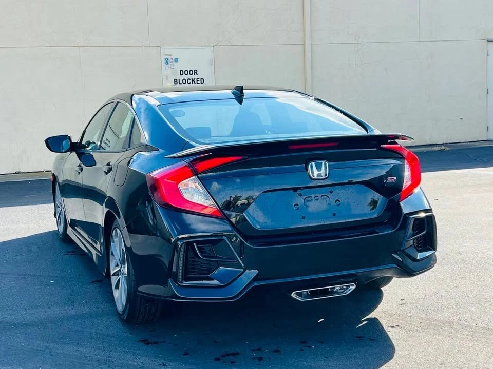 2018 Honda Civic 10th Gen - Image 5 of 19