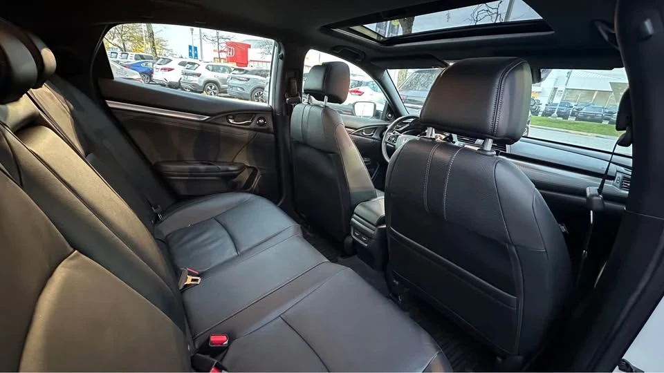 2018 Honda Civic 10th Gen - Image 13 of 17