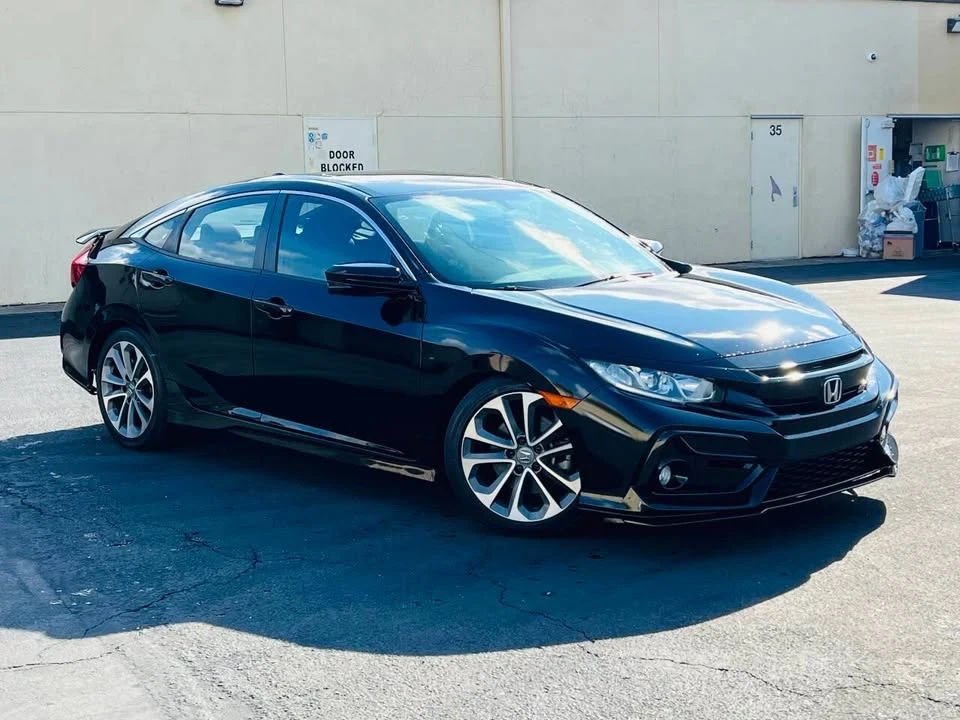 2018 Honda Civic 10th Gen - Image 2 of 19