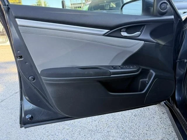 2018 Honda Civic 10th Gen - Image 6 of 16