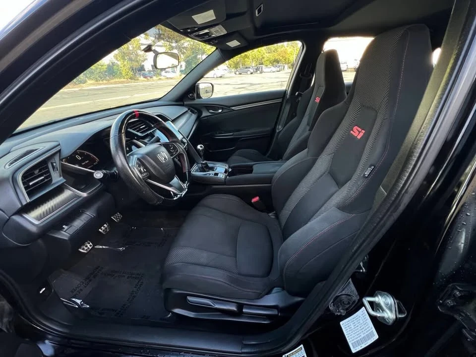 2018 Honda Civic 10th Gen - Image 9 of 19