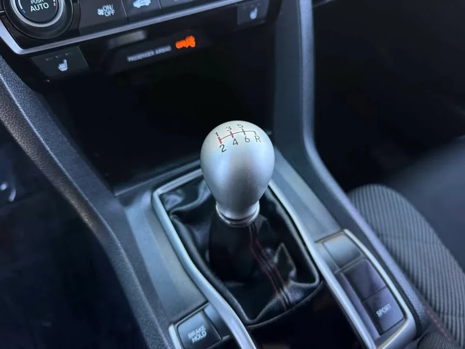 2018 Honda Civic 10th Gen - Image 14 of 20