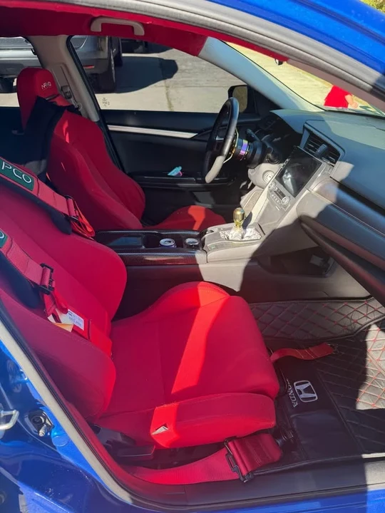 2018 Honda Civic 10th Gen - Image 2 of 5