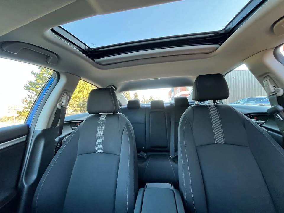 2018 Honda Civic 10th Gen - Image 15 of 20