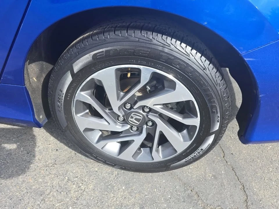 2018 Honda Civic 10th Gen - Image 10 of 12