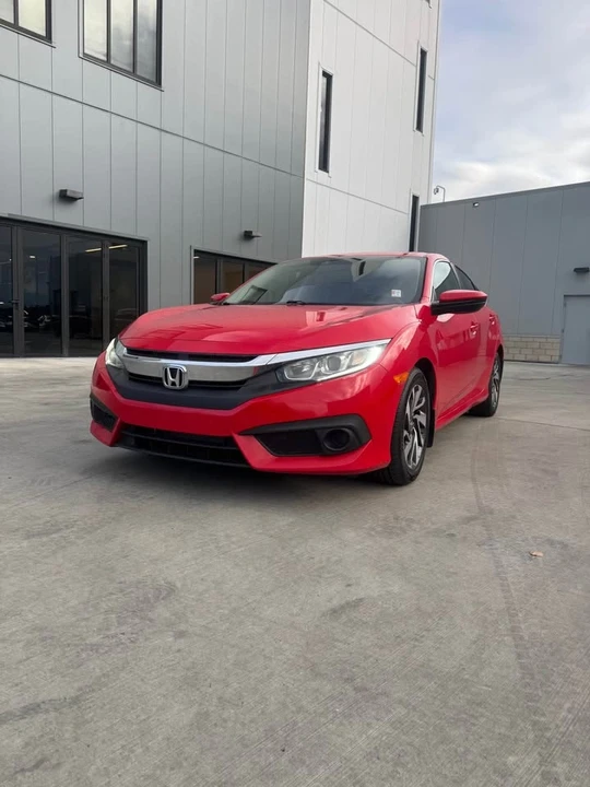 2018 Honda Civic 10th Gen - Image 3 of 7