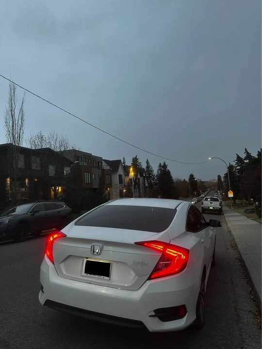 2018 Honda Civic 10th Gen - Image 3 of 7