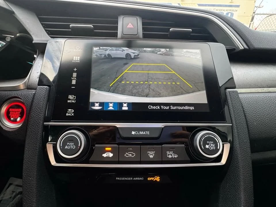 2018 Honda Civic 10th Gen - Image 12 of 15
