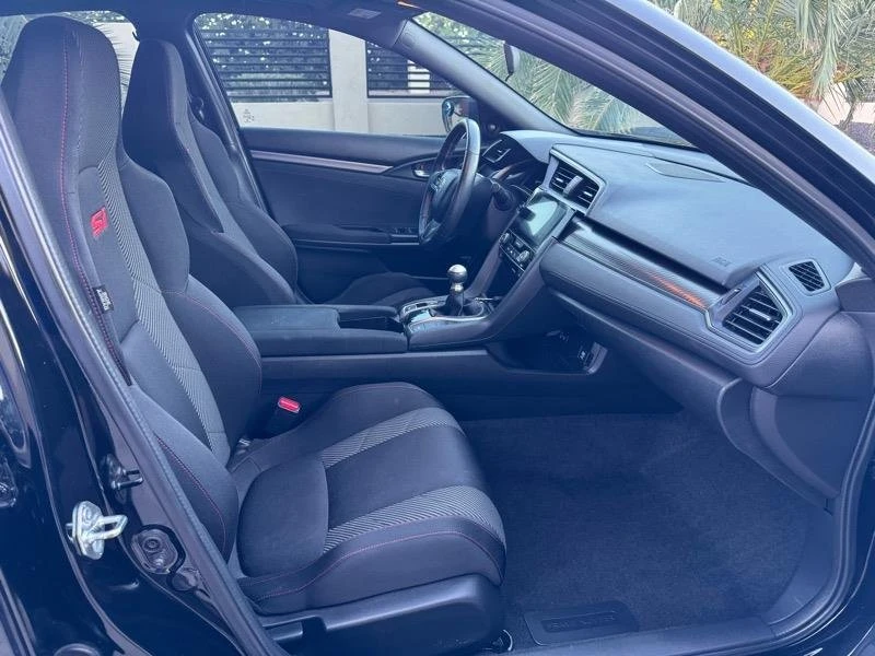 2018 Honda Civic Si 10th Gen - Image 9 of 17