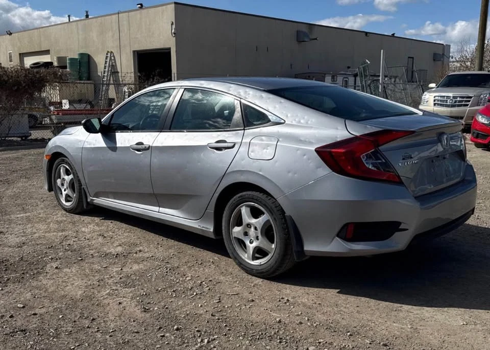 2018 Honda Civic 10th Gen - Image 4 of 5