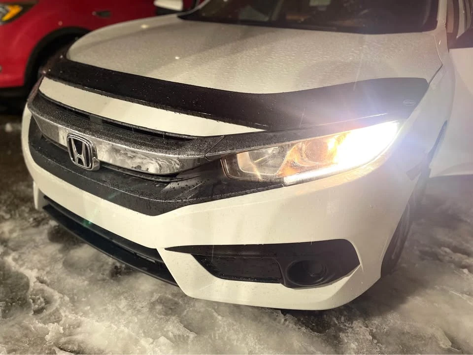 2018 Honda Civic 10th Gen - Image 5 of 10