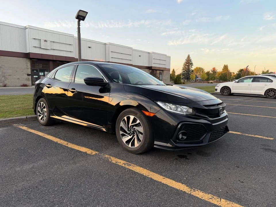 2018 Honda Civic 10th Gen - Image 3 of 12