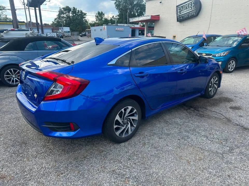 2018 Honda Civic 10th Gen - Image 2 of 14