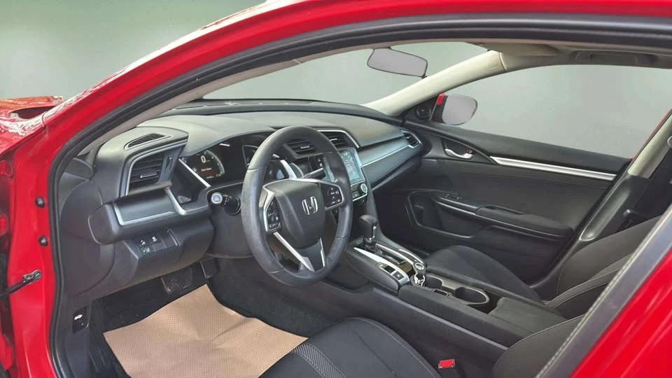 2018 Honda Civic 10th Gen - Image 15 of 16