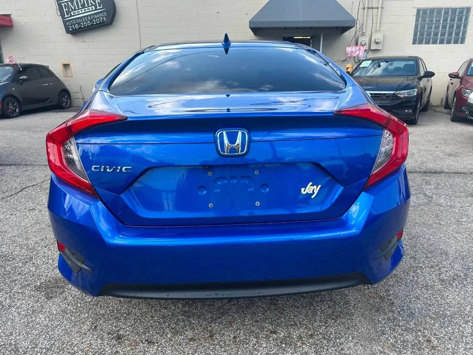 2018 Honda Civic 10th Gen - Image 9 of 14