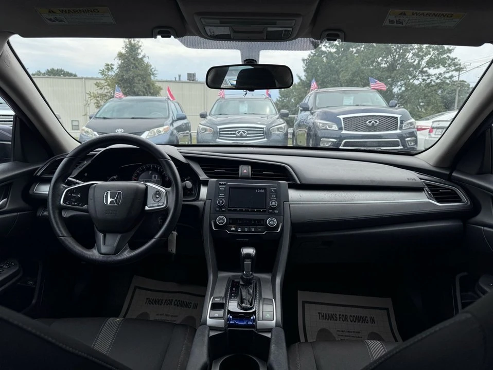 2018 Honda Civic 10th Gen - Image 16 of 19