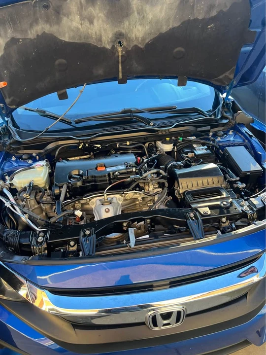 2018 Honda Civic 10th Gen - Image 4 of 8