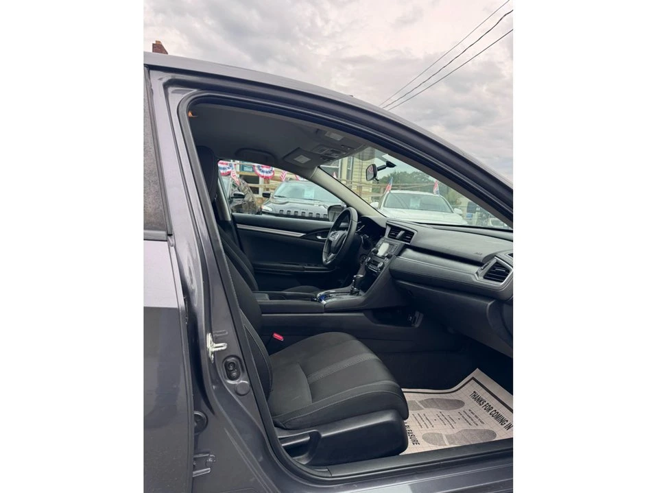 2018 Honda Civic 10th Gen - Image 15 of 19