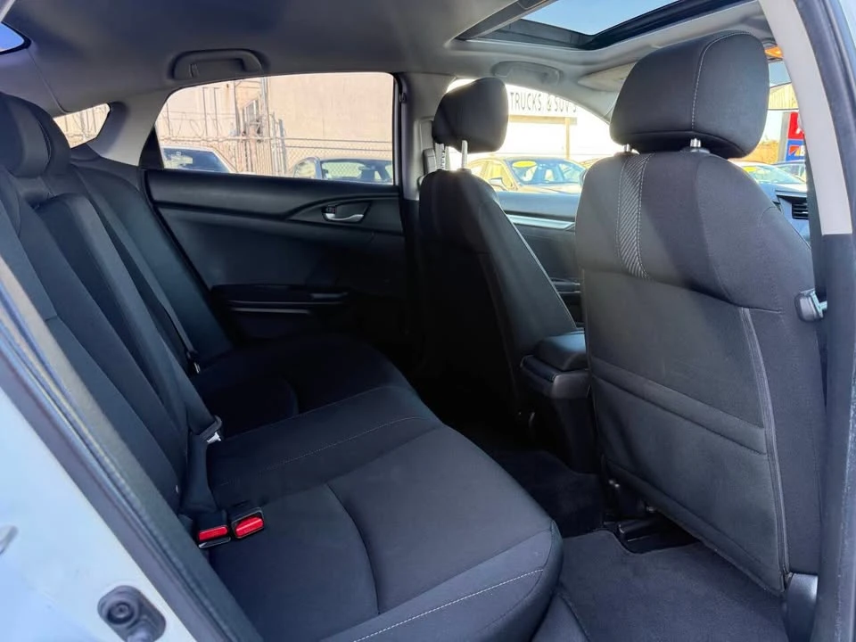 2018 Honda Civic 10th Gen - Image 12 of 20