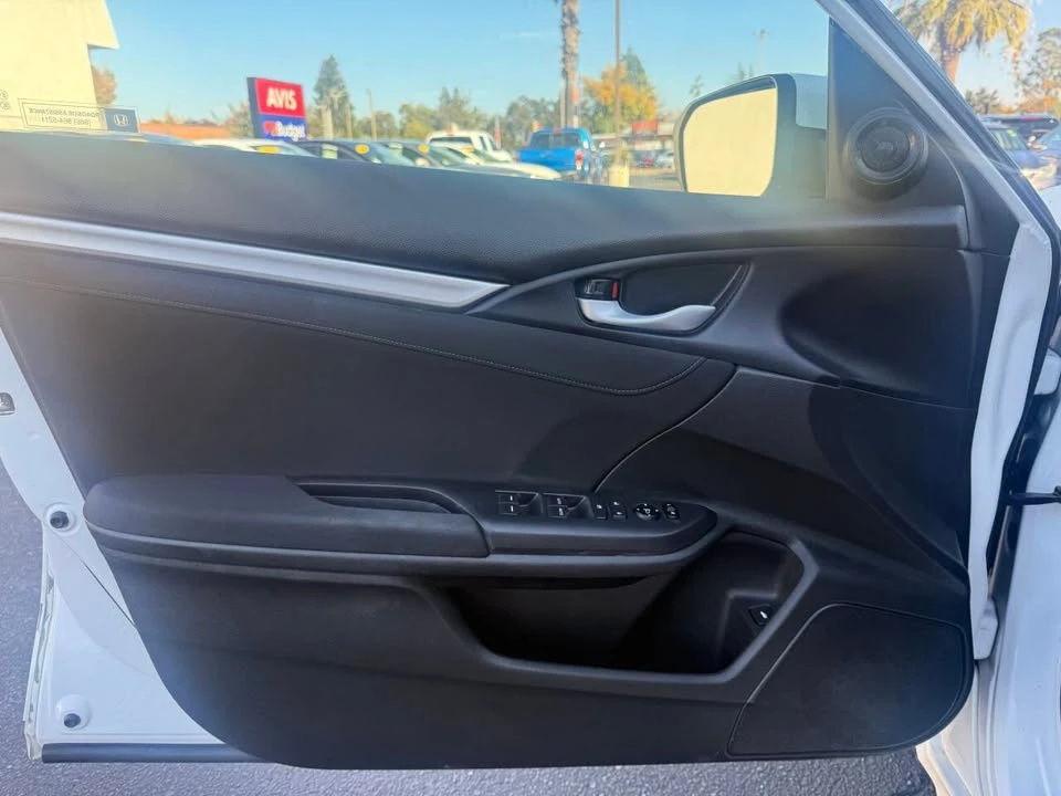 2018 Honda Civic 10th Gen - Image 14 of 20