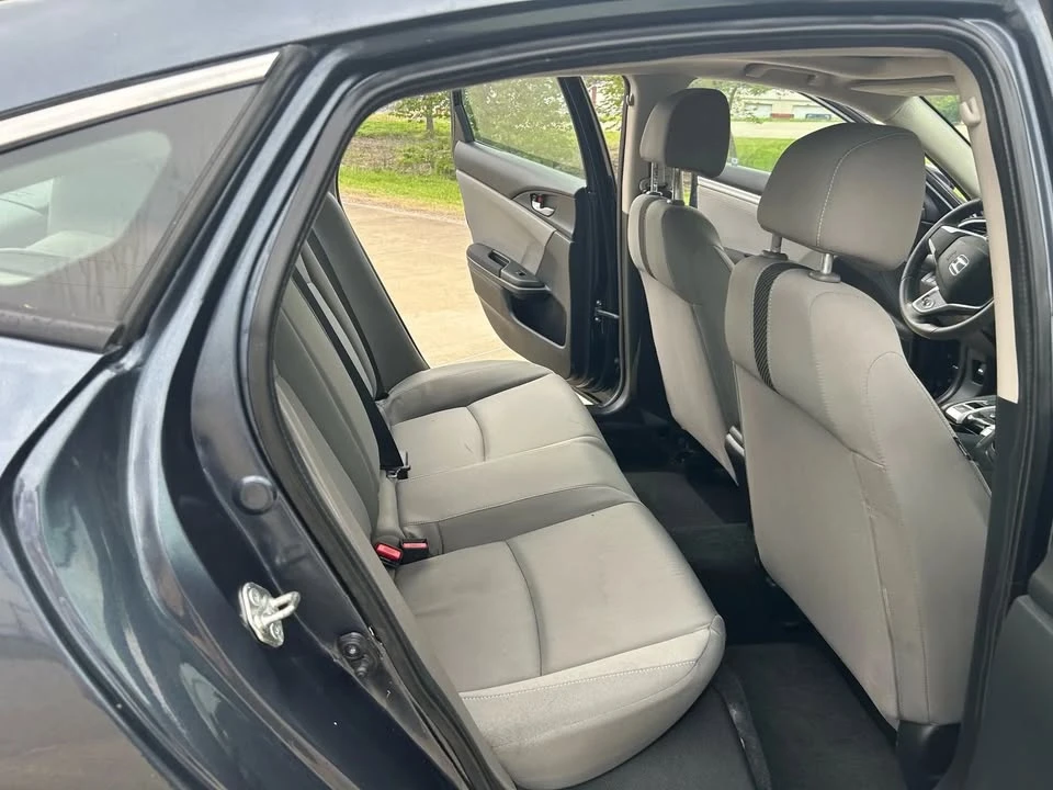2018 Honda Civic 10th Gen - Image 7 of 8