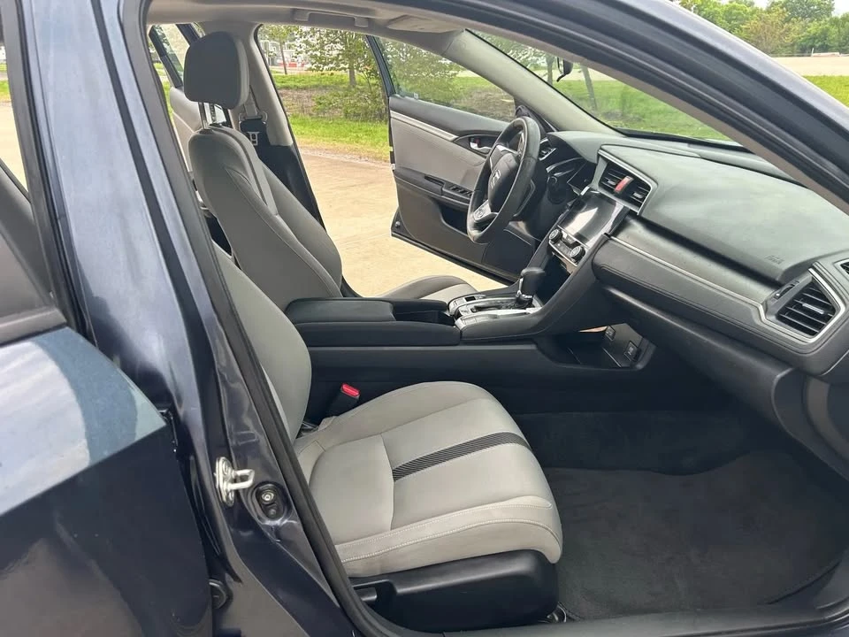 2018 Honda Civic 10th Gen - Image 6 of 8