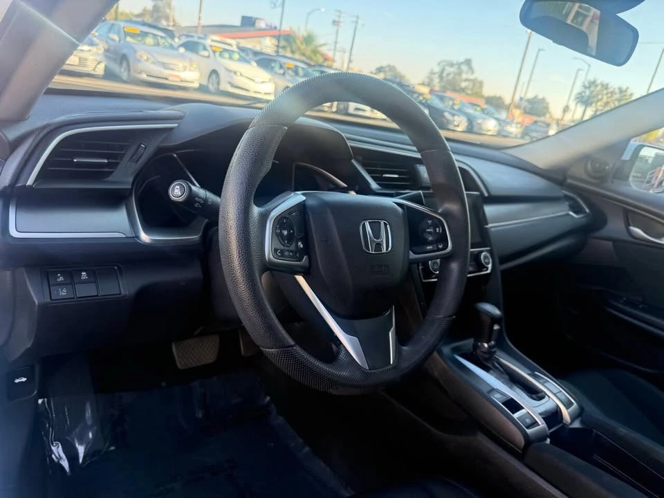 2018 Honda Civic 10th Gen - Image 18 of 20
