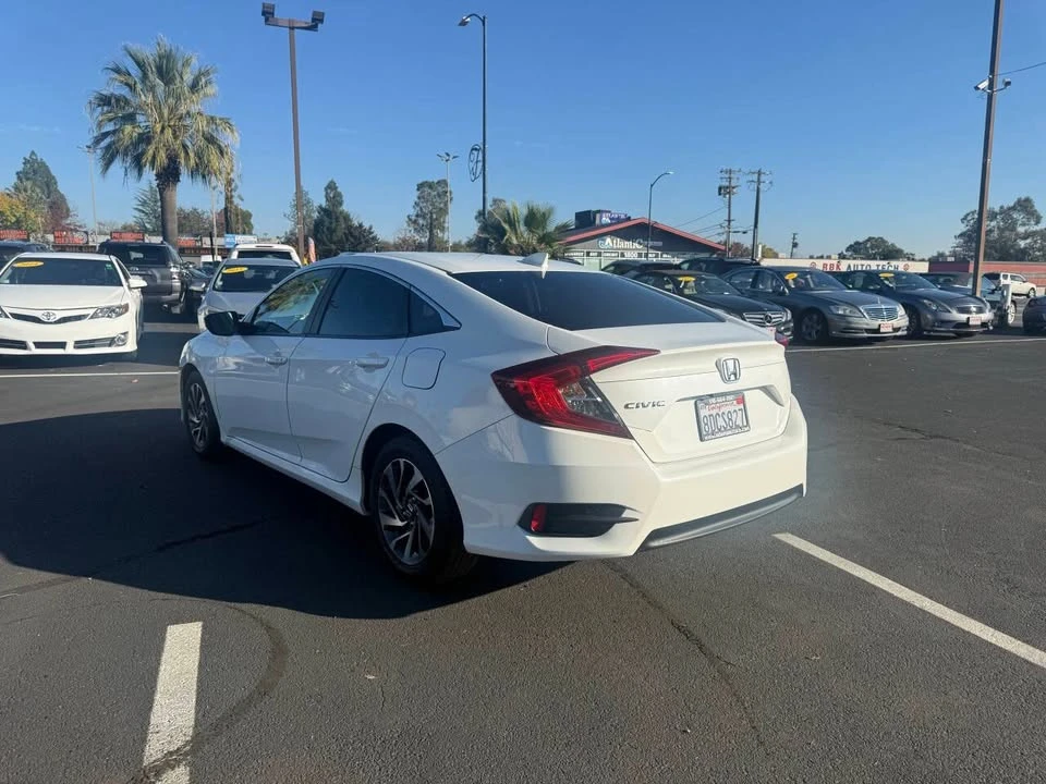 2018 Honda Civic 10th Gen - Image 5 of 20