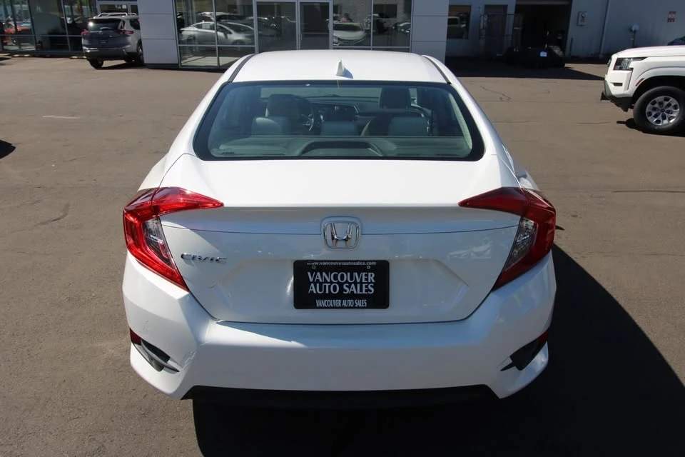2018 Honda Civic 10th Gen - Image 5 of 19