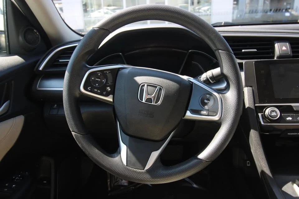 2018 Honda Civic 10th Gen - Image 13 of 19