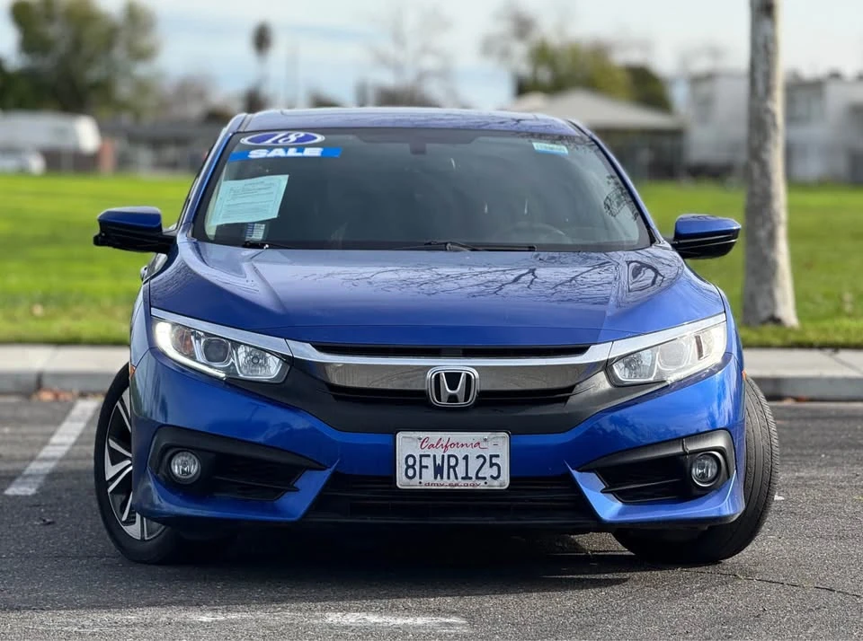 2018 Honda Civic 10th Gen - Image 3 of 17