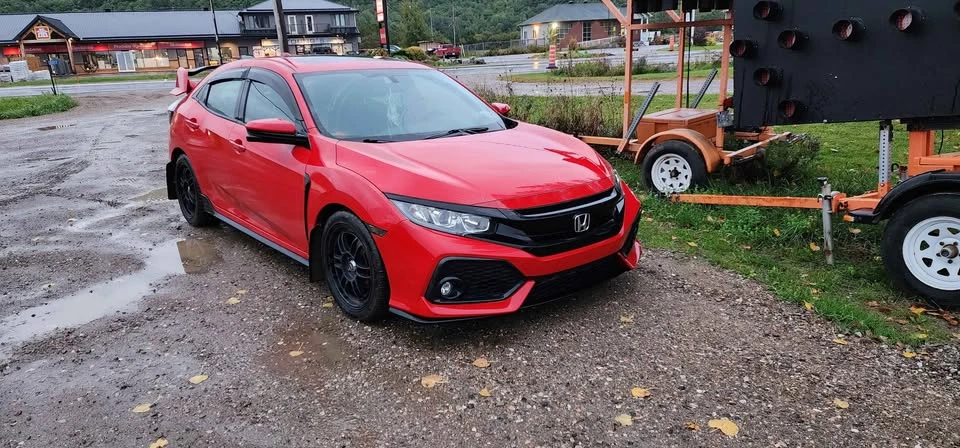 2018 Honda Civic 10th Gen - Image 11 of 11