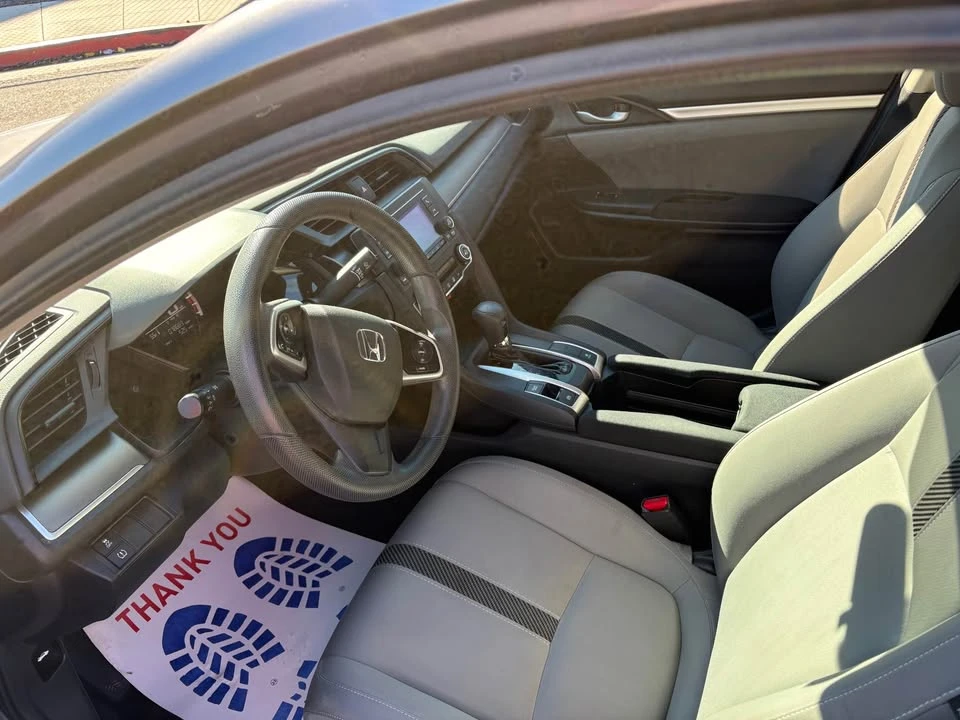 2018 Honda Civic 10th Gen - Image 9 of 12