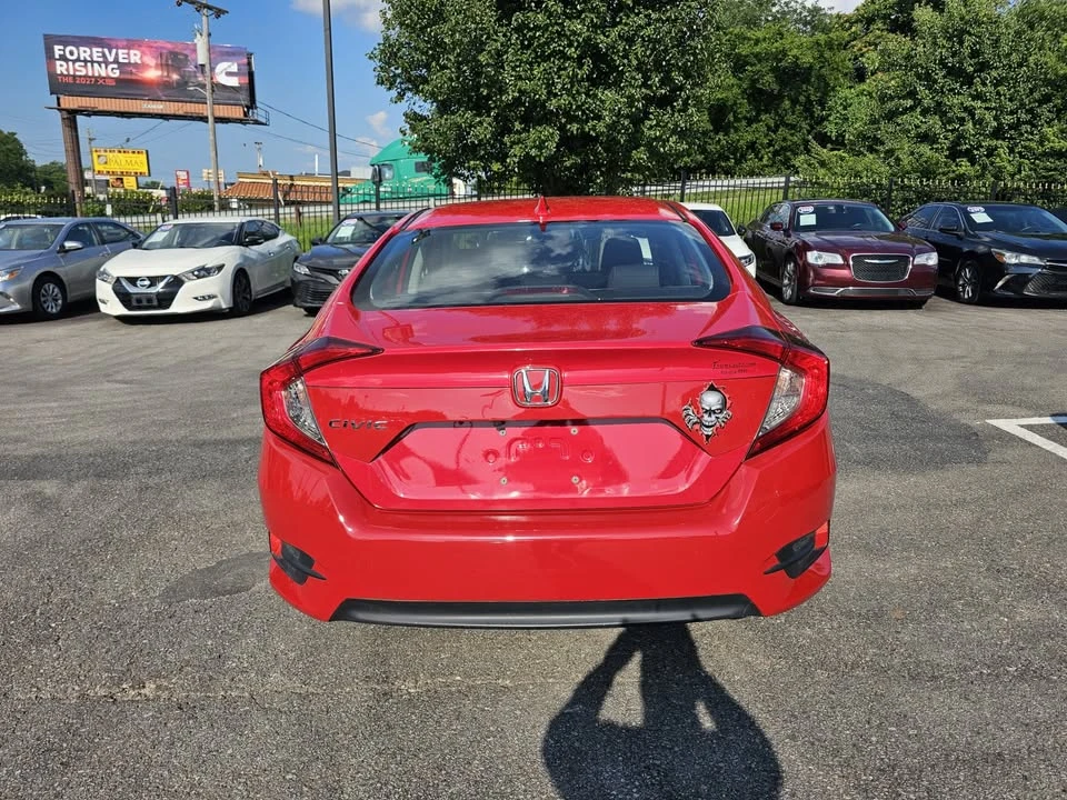 2018 Honda Civic 10th Gen - Image 5 of 16